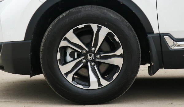 本田crv轮胎型号 本田crv轮胎尺寸是多少(235/65 r17)