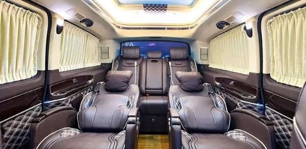 奔驰v260商务车报价 2021款售价47万(车身长达5.4米)